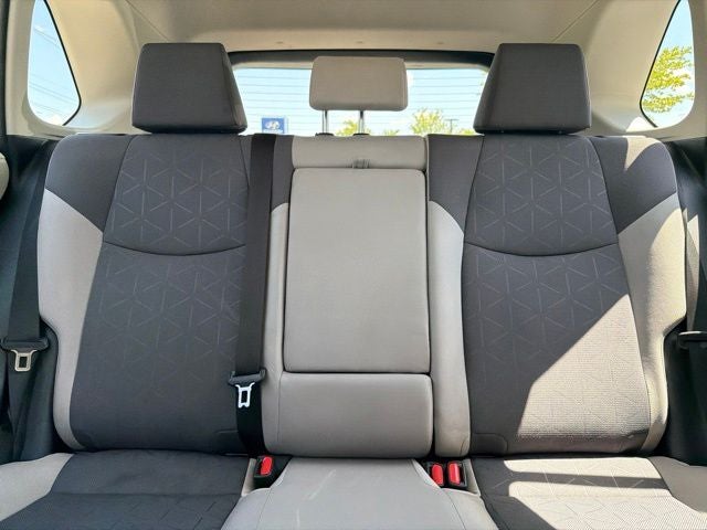 2025 Toyota RAV4 Hybrid XLE CARFAX 1-OWNER