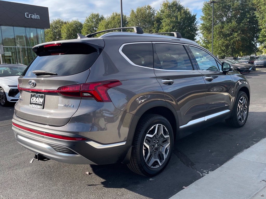 2022 Hyundai Santa Fe Hybrid Limited Pano Roof, Leather, One Owner