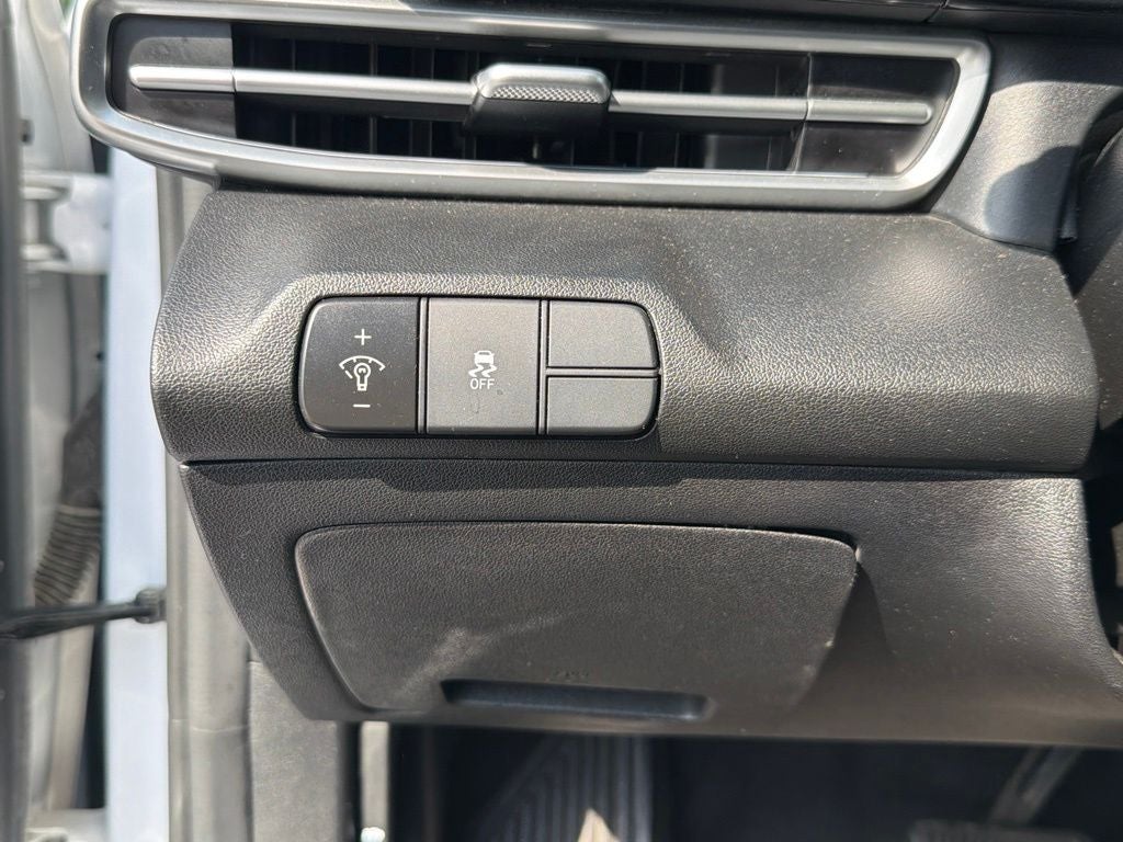 2025 Hyundai Elantra SEL Convenience CARFAX 1-Owner
