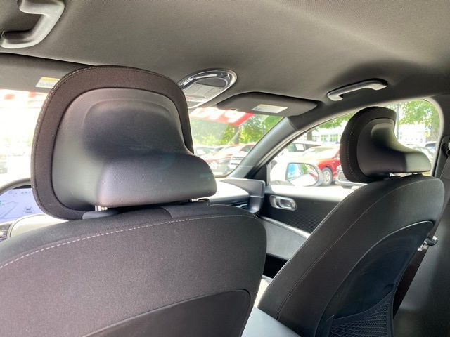 2025 Hyundai IONIQ 6 SE