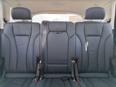 2022 Audi Q7 45 Premium quattro