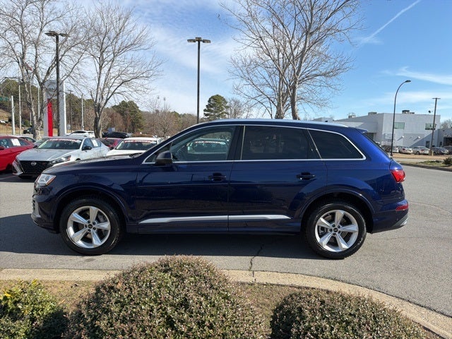 2022 Audi Q7 45 Premium quattro