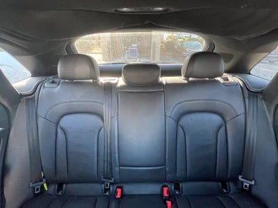 2017 Audi Q3 2.0T Premium, Pano Roof, Leather quattro