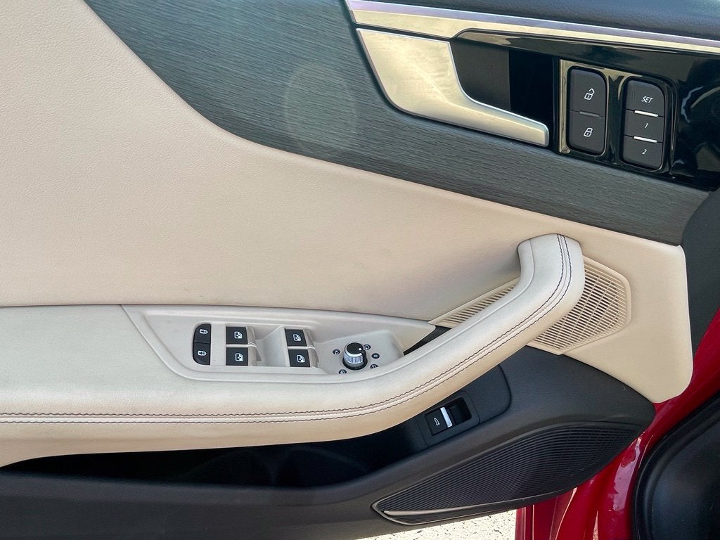 2023 Audi A4 45 S line Premium Plus quattro