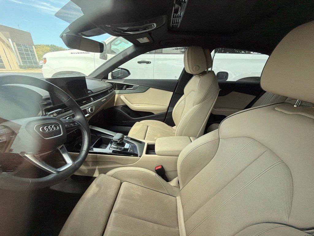 2023 Audi A4 45 S line Premium Plus quattro