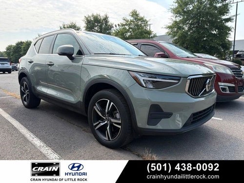 2024 Volvo XC40 B5 Core