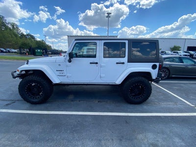 2017 Jeep Wrangler Unlimited Sahara