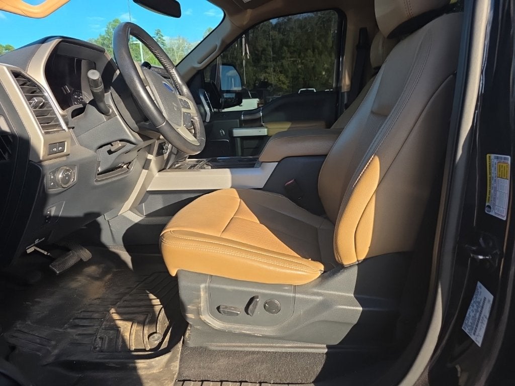 2022 Ford F-250SD Lariat