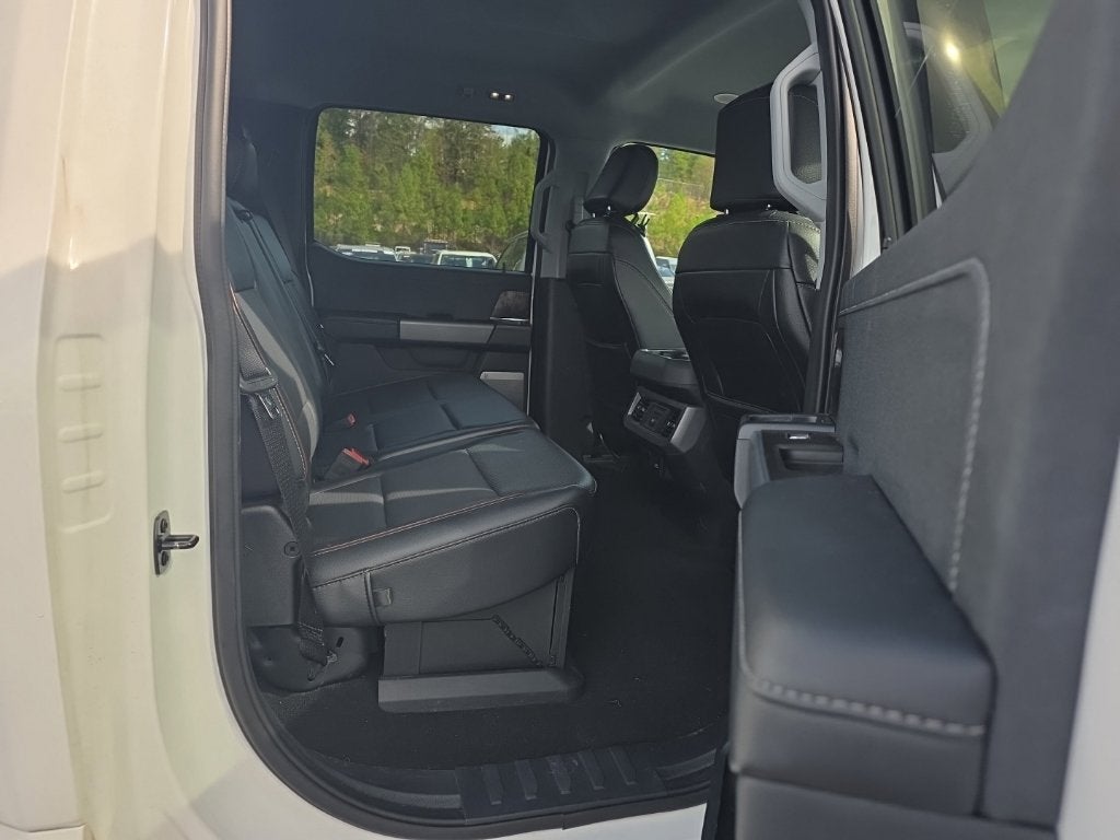 2024 Ford F-350SD Lariat