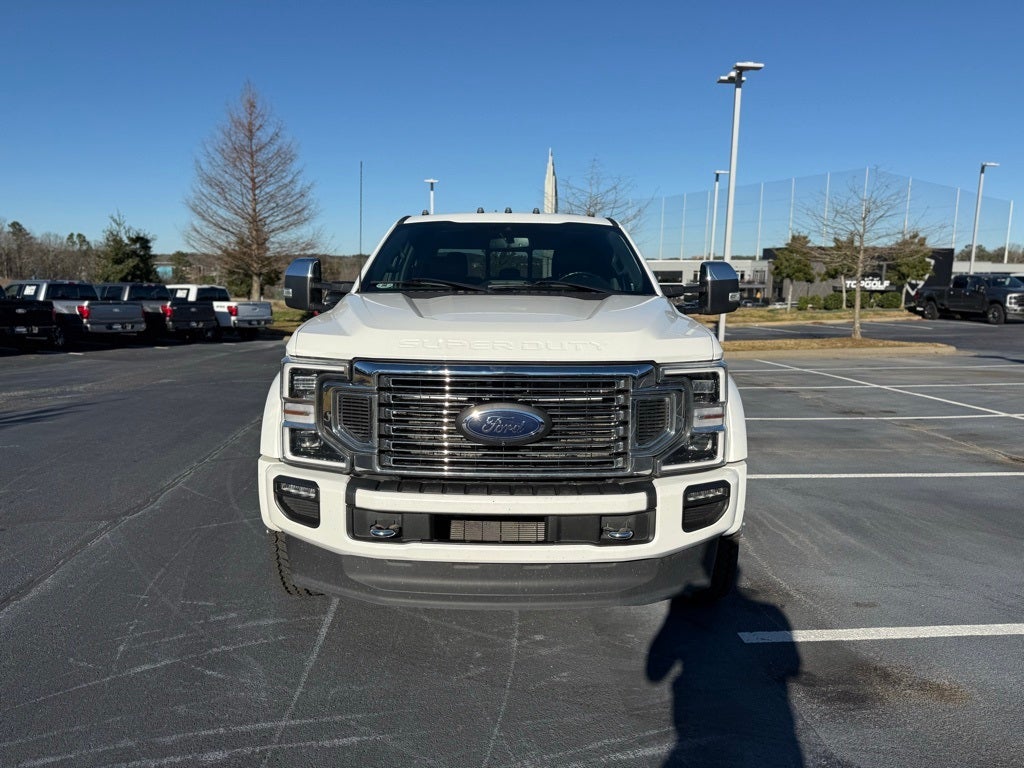 2022 Ford F-450SD Platinum