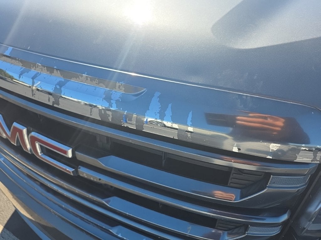 2022 GMC Acadia AT4