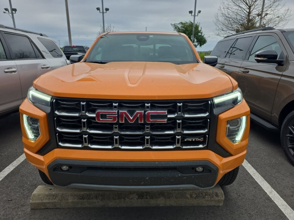 2025 GMC Canyon AT4