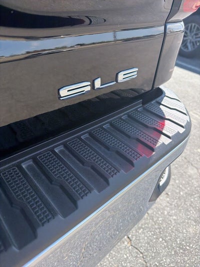 2024 GMC Sierra 1500 SLE
