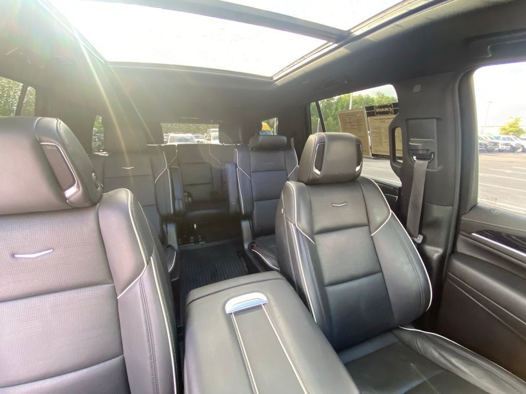 2023 Cadillac Escalade Sport