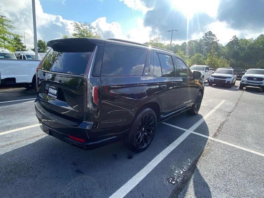 2023 Cadillac Escalade Sport
