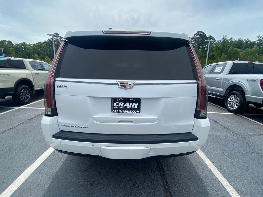 2018 Cadillac Escalade ESV Luxury