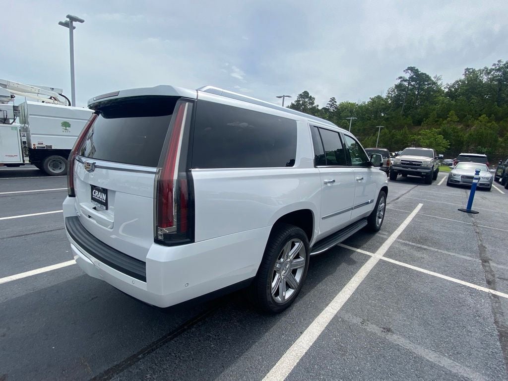 2018 Cadillac Escalade ESV Luxury