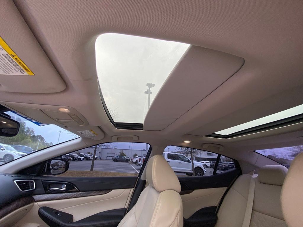 2016 Nissan Maxima Platinum