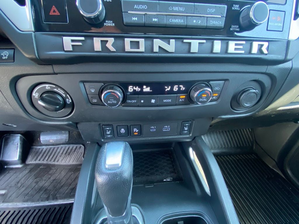 2025 Nissan Frontier SV