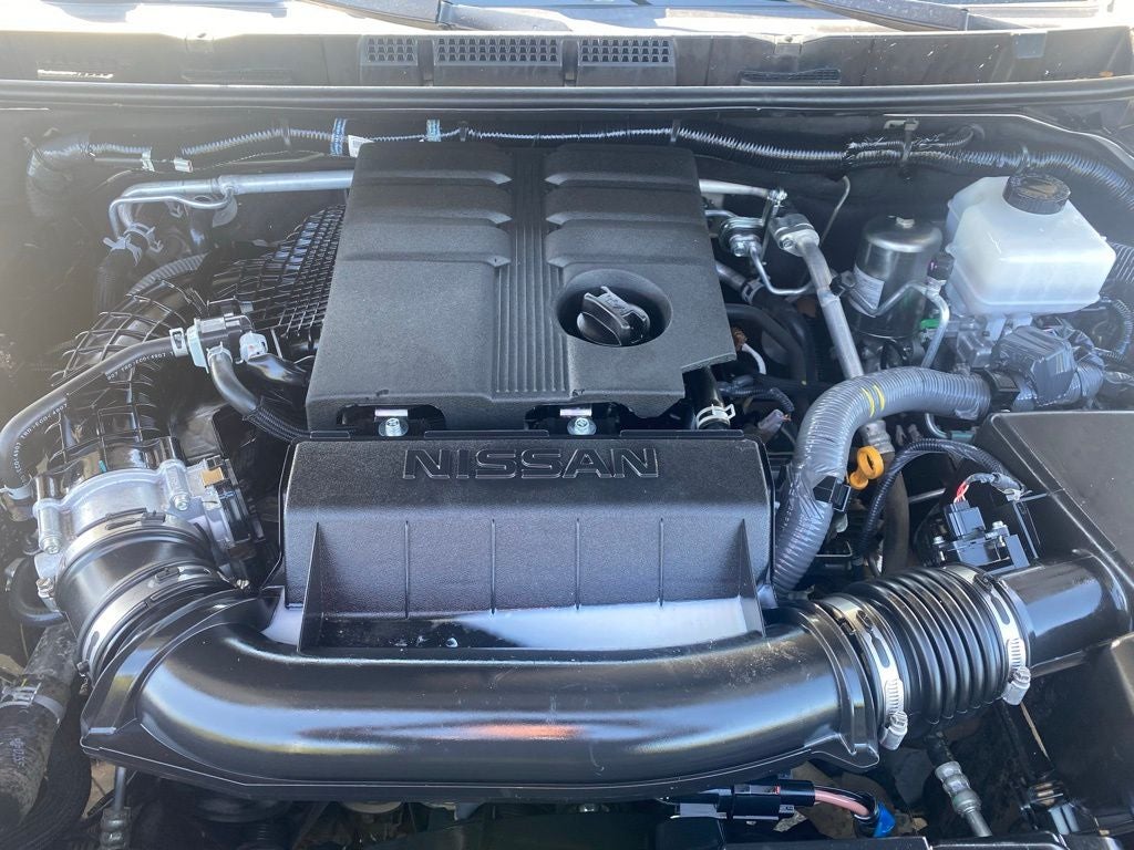 2025 Nissan Frontier SV