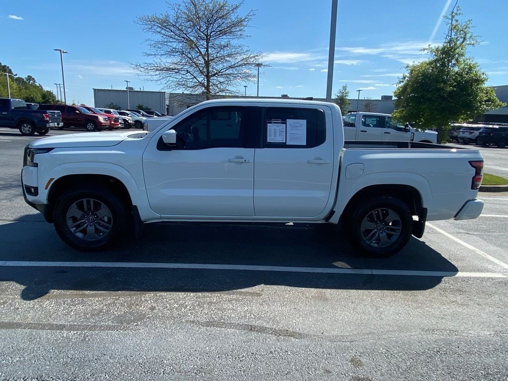 2025 Nissan Frontier SV