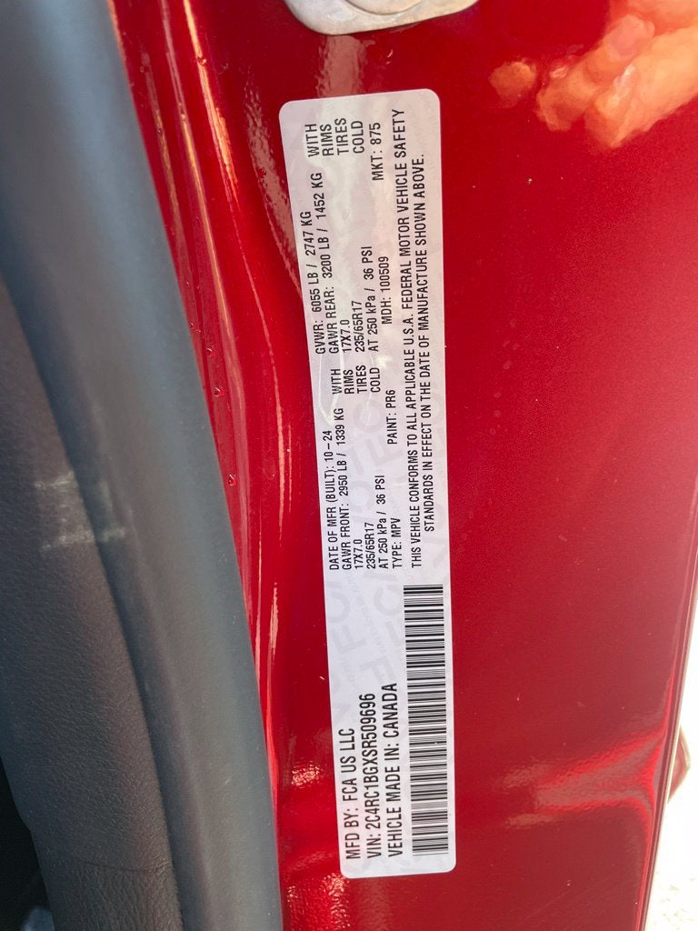 2025 Chrysler Pacifica Select