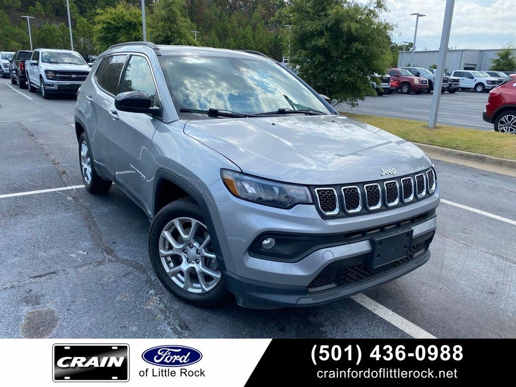 2024 Jeep Compass Latitude Lux