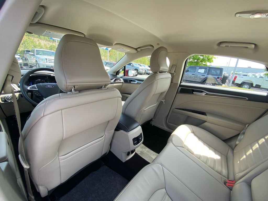 2017 Ford Fusion Energi SE Luxury