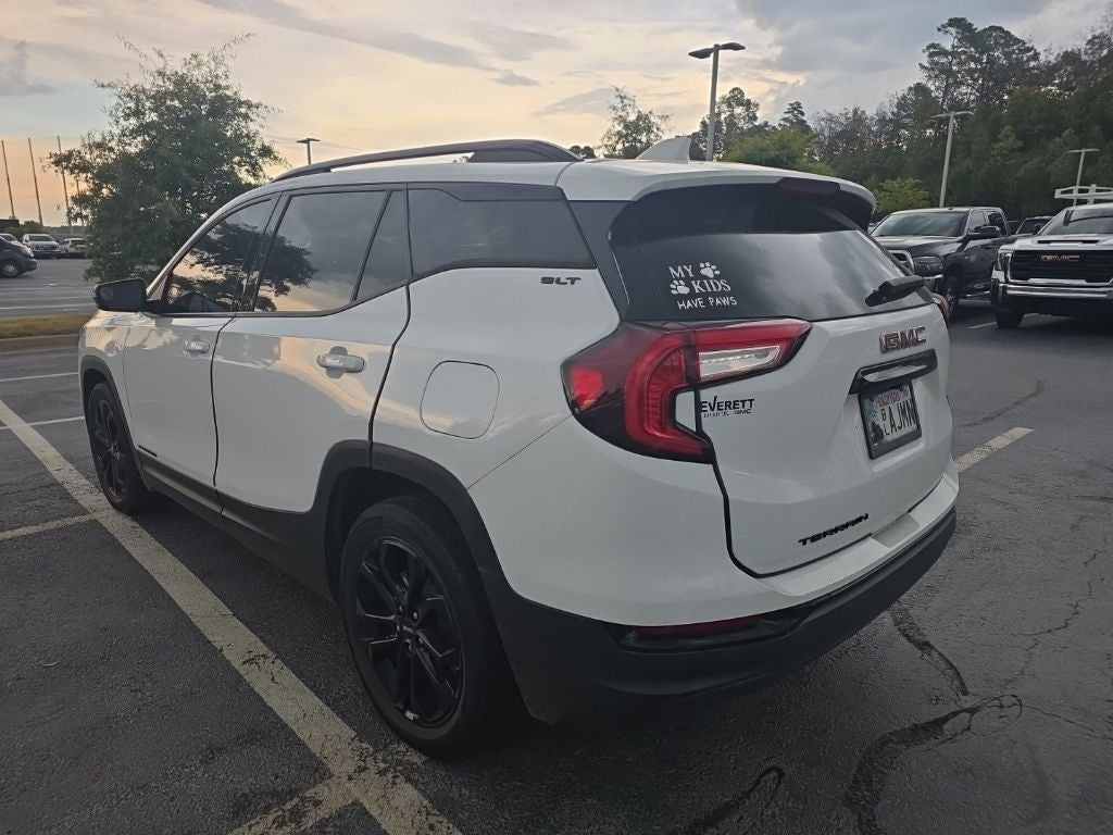 2022 GMC Terrain SLT
