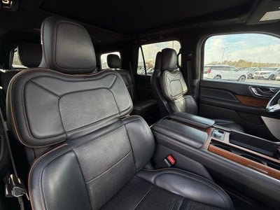 2022 Lincoln Navigator Black Label