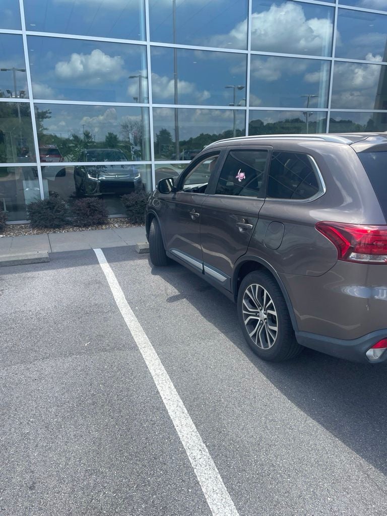 2018 Mitsubishi Outlander SE