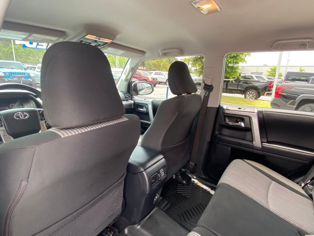 2022 Toyota 4Runner SR5