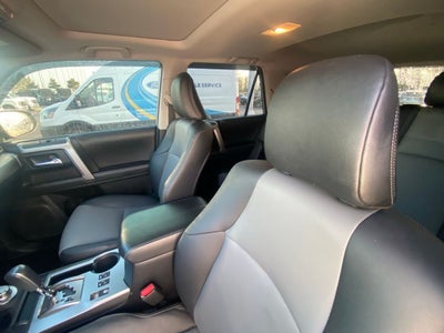 2022 Toyota 4Runner SR5 Premium