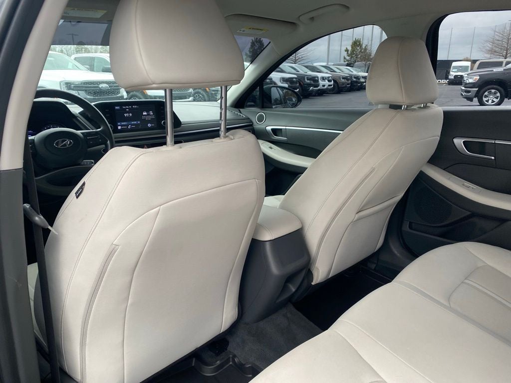 2023 Hyundai Sonata SE