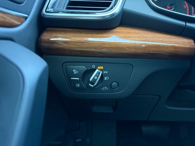 2023 Audi Q5 45 S line Premium quattro