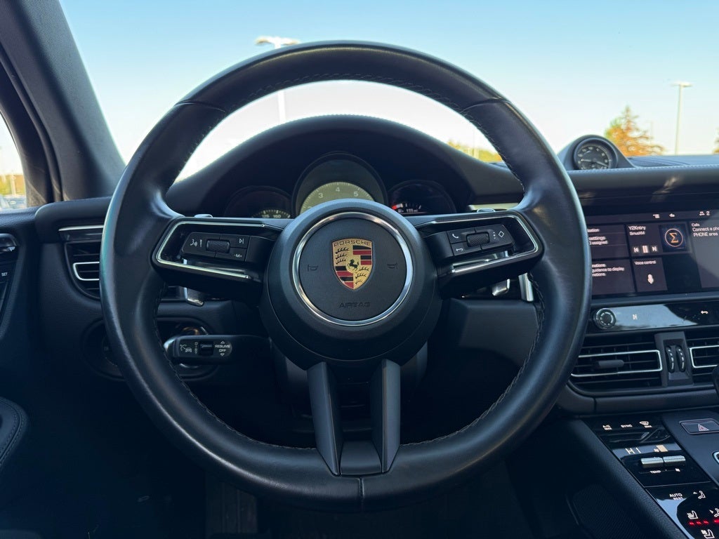 2022 Porsche Macan S