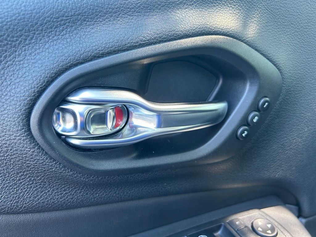 2018 Jeep Cherokee Trailhawk - 4WD - LEATHER - NAVIGATION