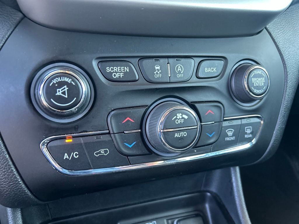 2018 Jeep Cherokee Trailhawk - 4WD - LEATHER - NAVIGATION
