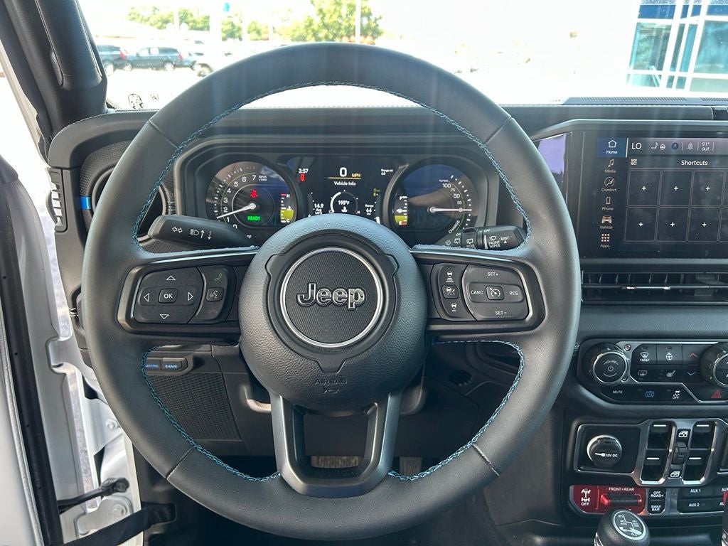 2025 Jeep Wrangler Rubicon 4xe - ONE OWNER - CLEAN CARFAX