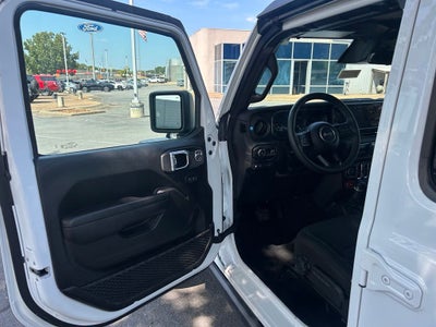 2025 Jeep Wrangler Rubicon 4xe - ONE OWNER - CLEAN CARFAX