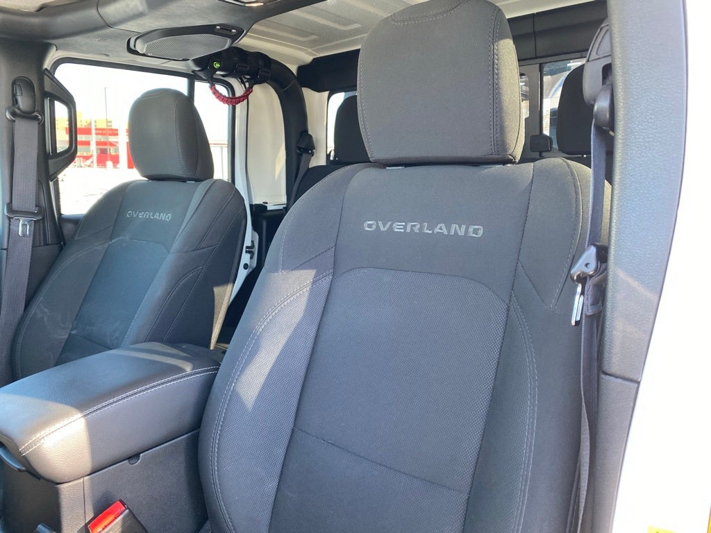 2022 Jeep Gladiator Overland