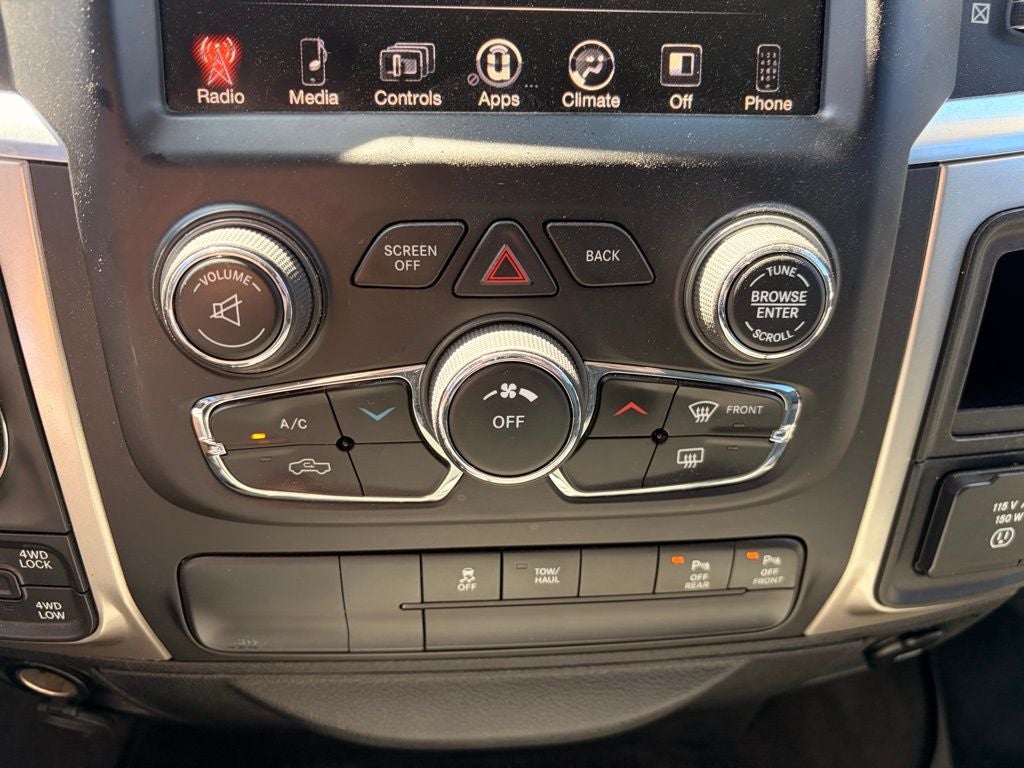 2016 RAM 1500 Big Horn