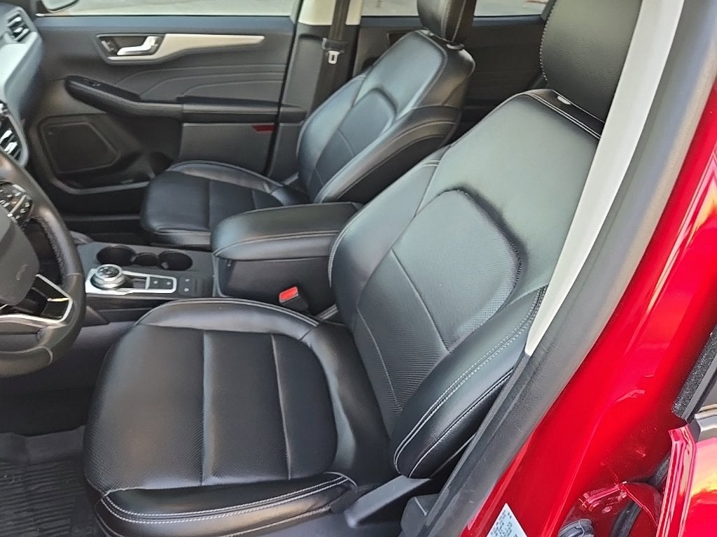 2022 Ford Escape SEL - PANORAMIC ROOF - CO-PILOT 360