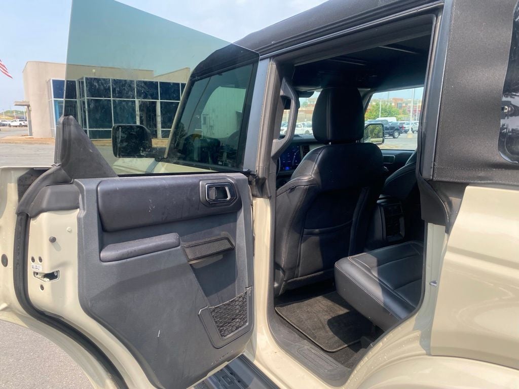 2025 Ford Bronco Outer Banks SOFT TOP