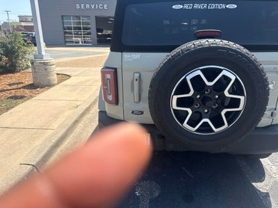 2025 Ford Bronco Outer Banks