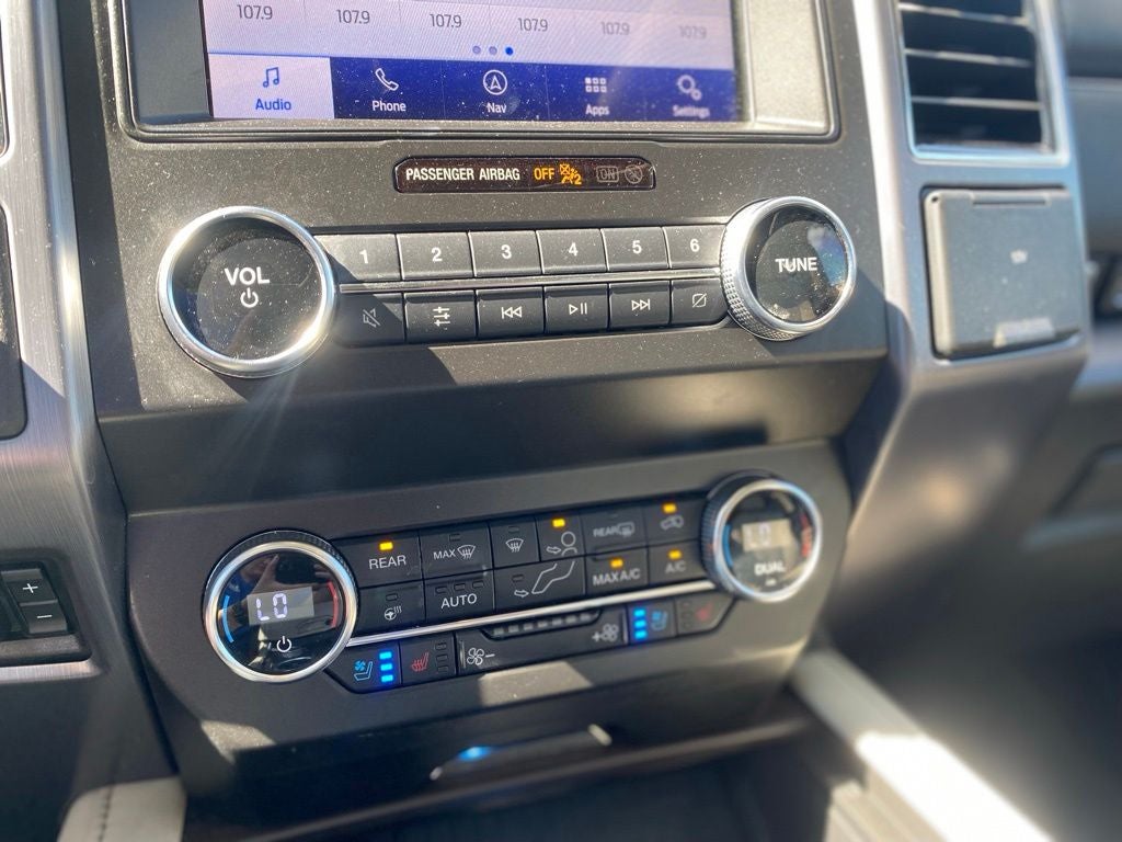 2021 Ford Expedition Platinum - 4WD - CARFAX ONE OWNER