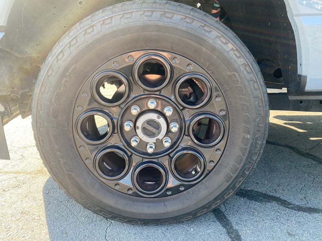 2025 Ford F-250SD Lariat Blackout Package-FX4