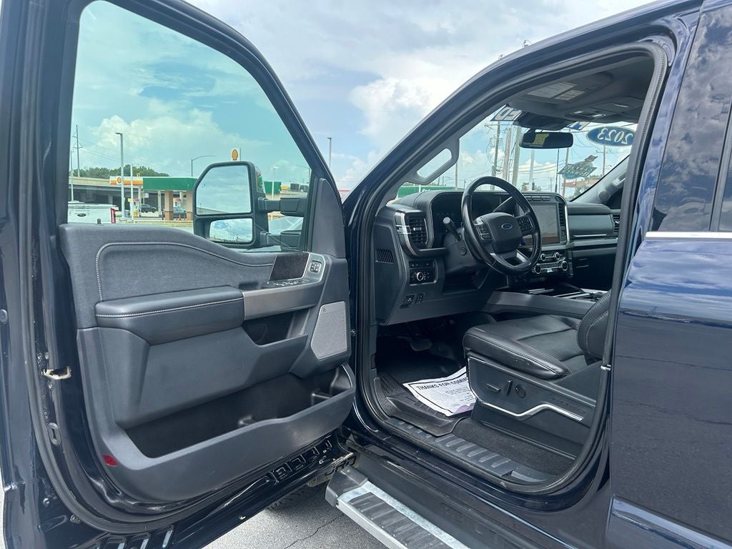2023 Ford F-350SD Lariat - FORD GOLD CERTIFIED - FX4