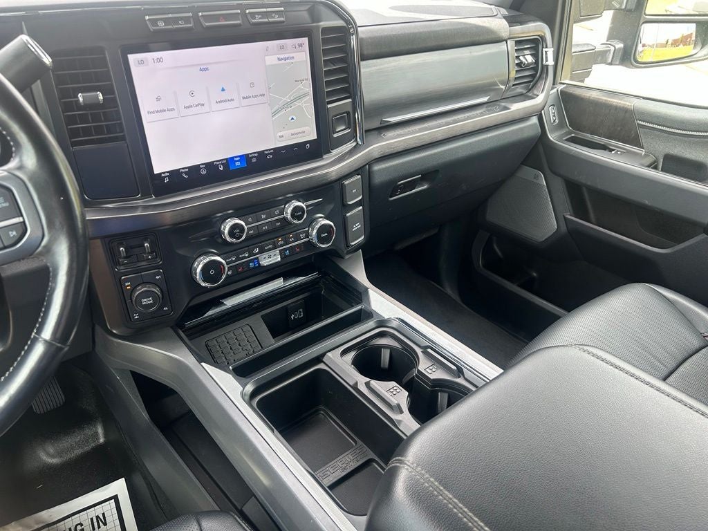 2023 Ford F-350SD Lariat - FORD GOLD CERTIFIED - FX4