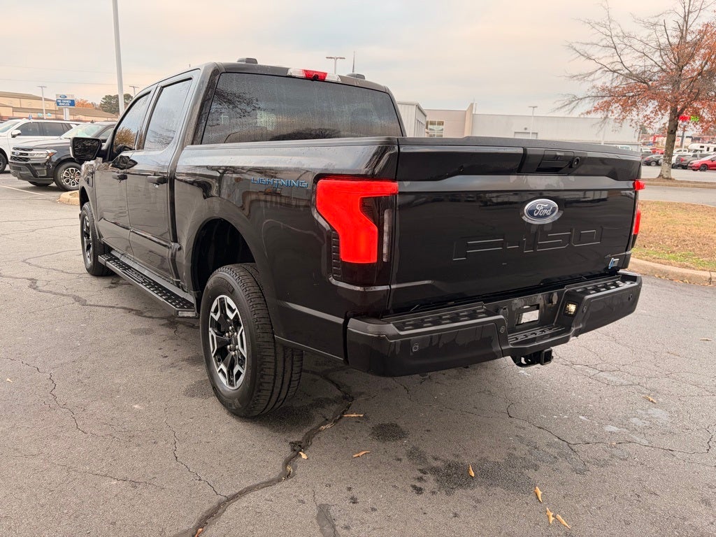 2023 Ford F-150 Lightning XLT